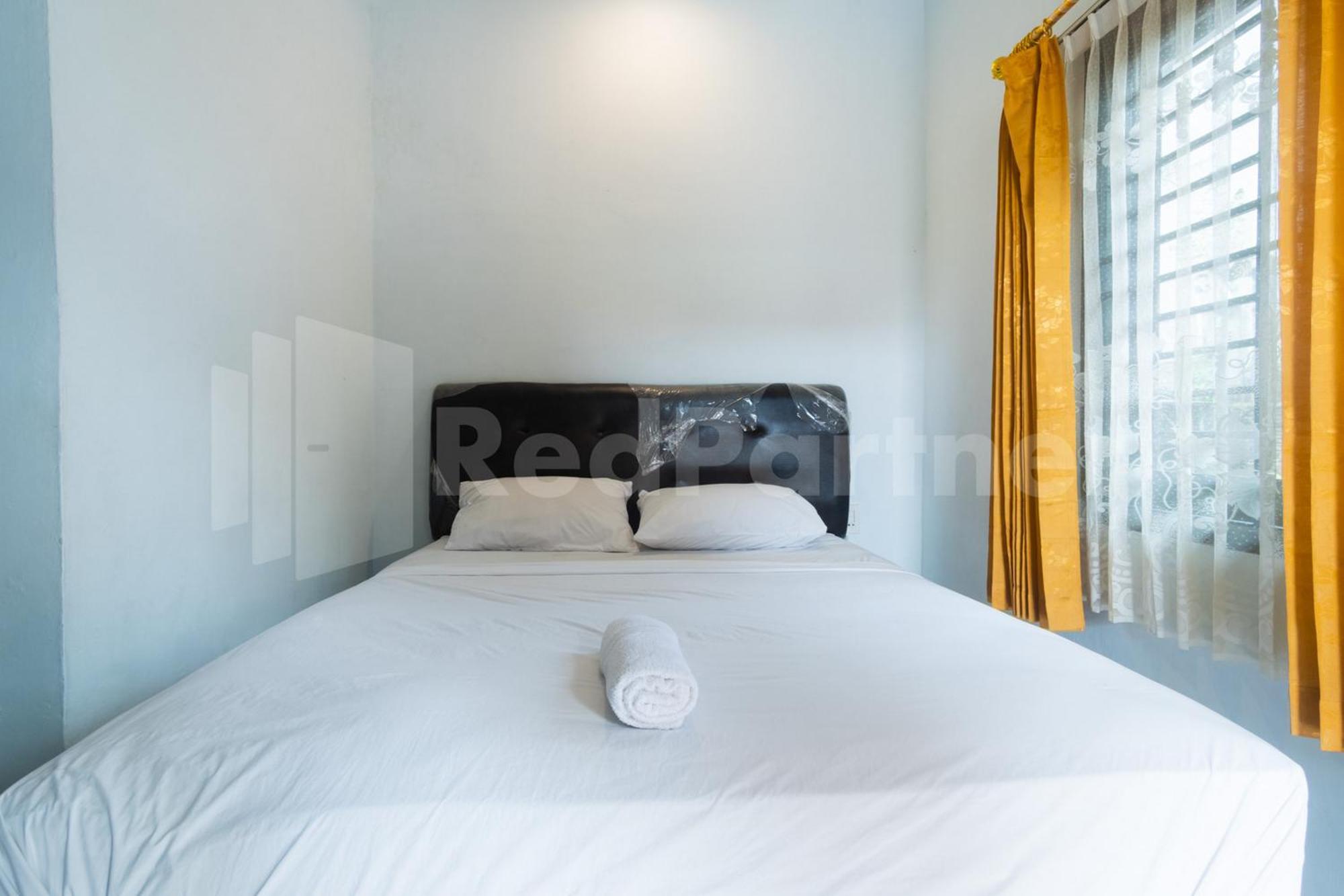 Teratai Guesthouse At Rs Adam Malik Medan Mitra Reddoorz Kültér fotó
